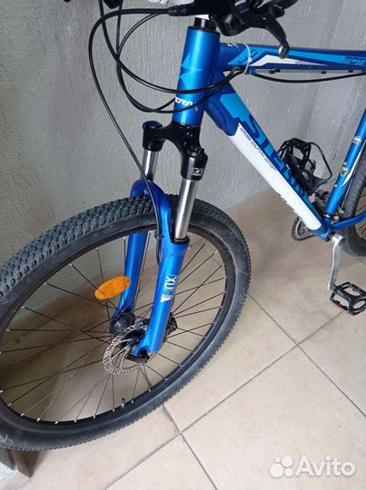 Продам Stern Motion 4