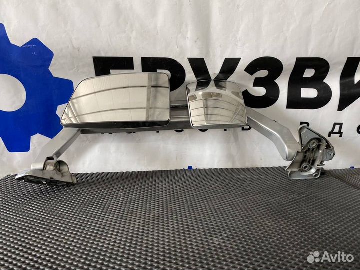 Зеркало наружное правое Volvo FH4 82356824