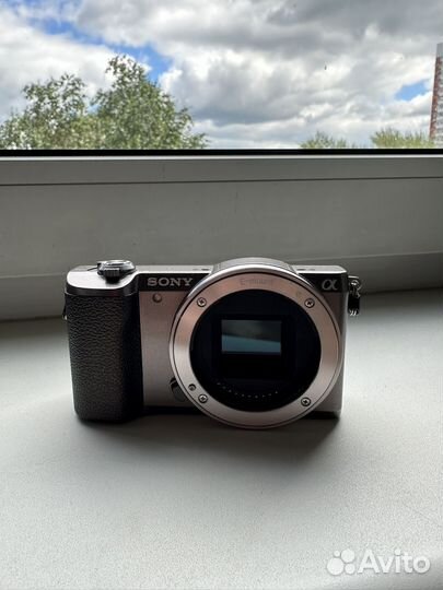 Sony alpha a5100 kit 16-50