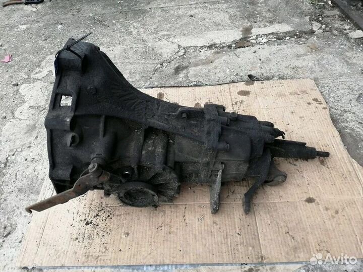 Коробка передач Passat B2 Variant 1.8 MT