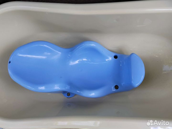 Ванночка для купания с горкой