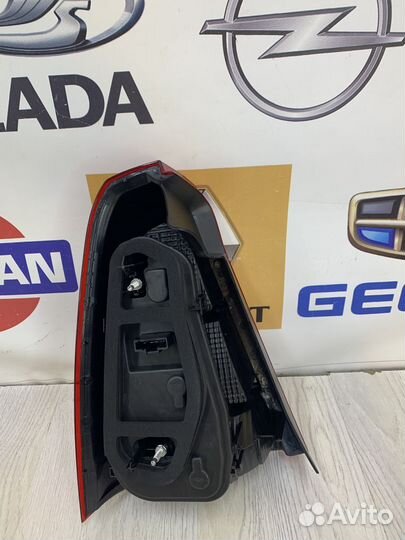 Фонарь задний Renault logan Прав