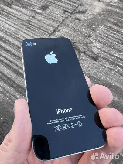 iPhone 4S, 16 ГБ
