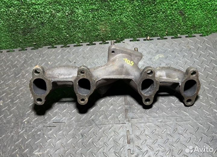 Выпускной коллектор Audi A4 1.9 1999