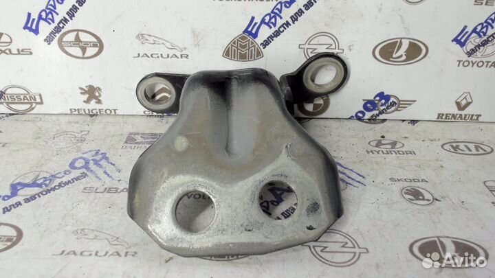 Петля двери задней левой верхняя Ford Fusion 2002