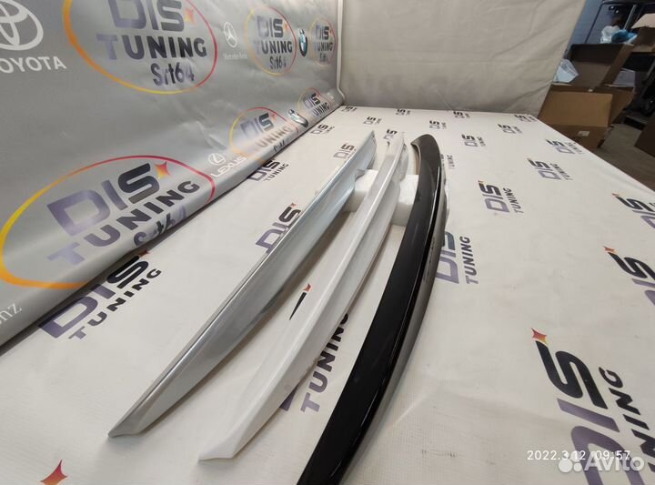 Спойлер багажника Camry 40