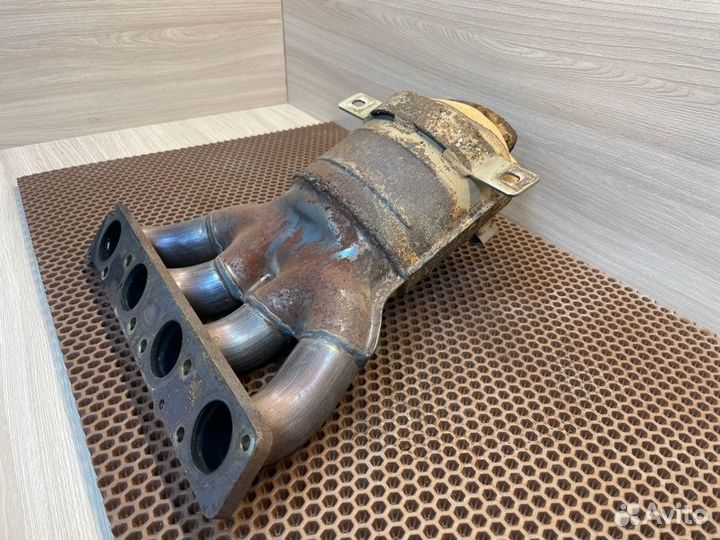 Выпускной коллектор LADA X-Ray