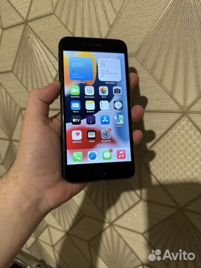 iPhone 7 Plus, 32 ГБ
