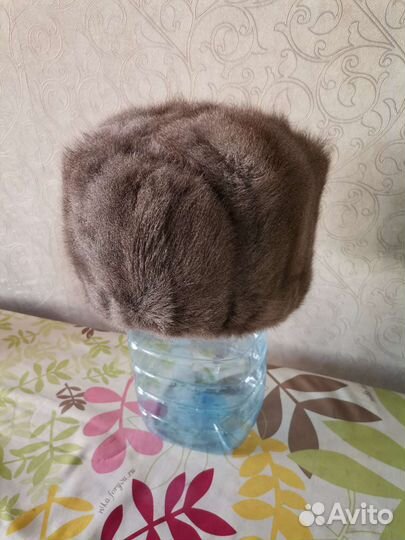 Шапка белечья мужская 56 размер