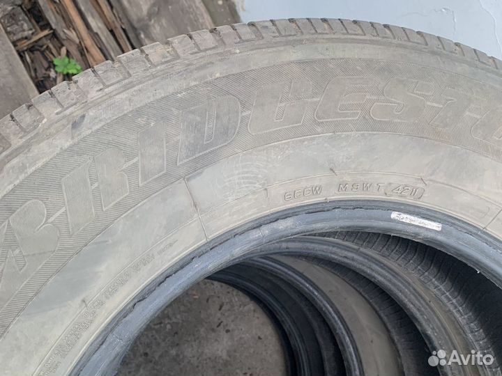 Bridgestone Blizzak Nordic 255/65 R17