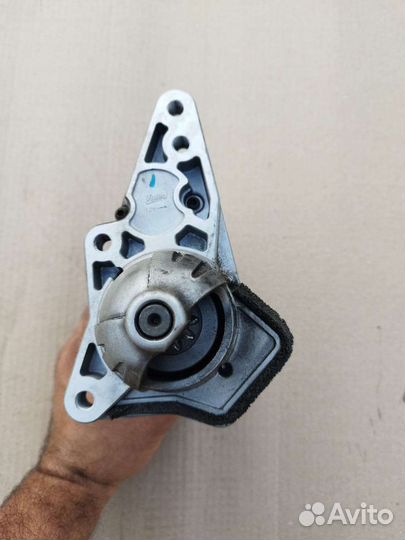 Стартер Renault Duster 2 1.6