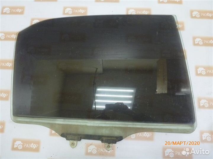 Стекло двери заднее правое Mitsubishi Lancer CS1A