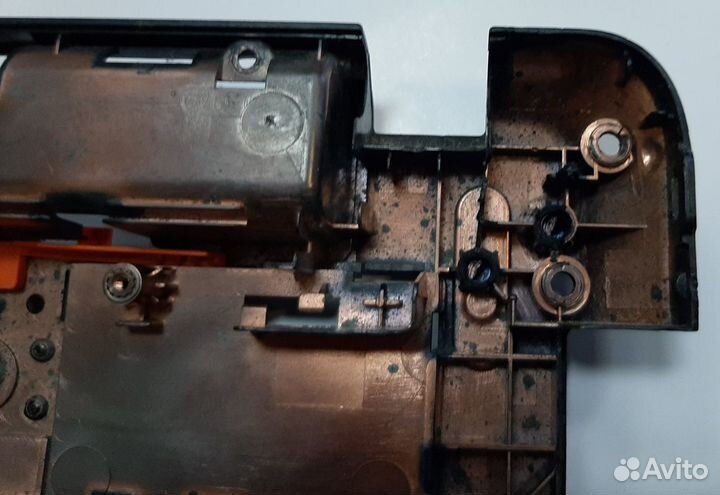 Нижняя часть Packard Bell TV11HC. Отп. в регионы