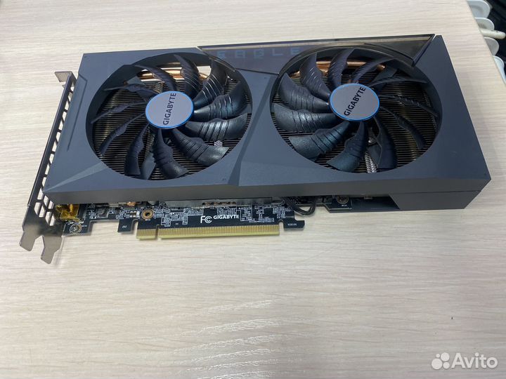 Gigabate eagle RTX 3060ti (samsung)