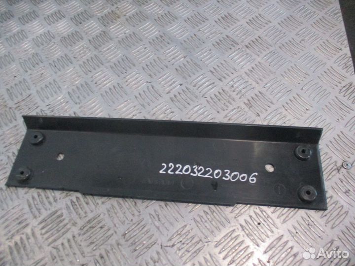 Накладка Iveco 504044821