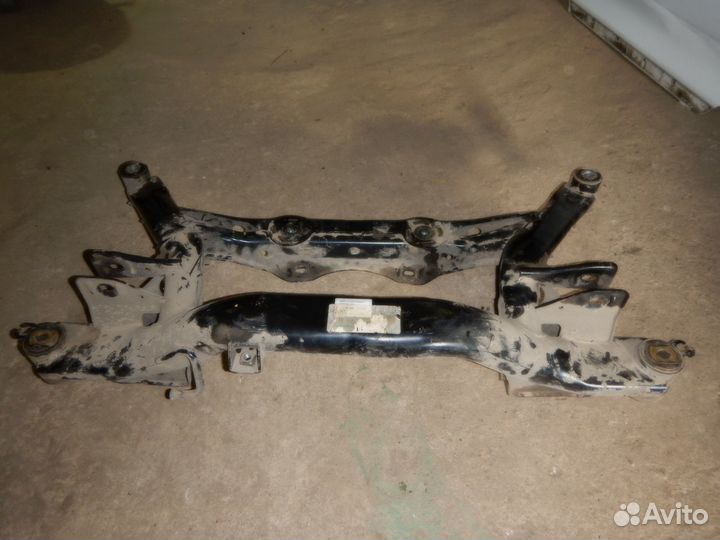 Подрамник задний Volkswagen Tiguan 2