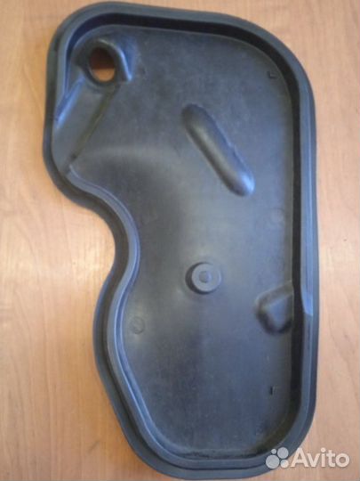 Заглушка двери задняя правая Volkswagen Polo