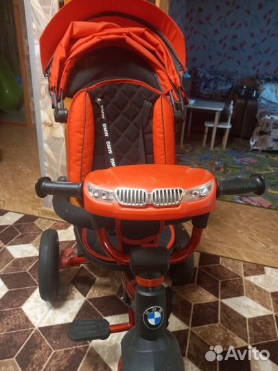 Детский трехколесный велосипед коляска