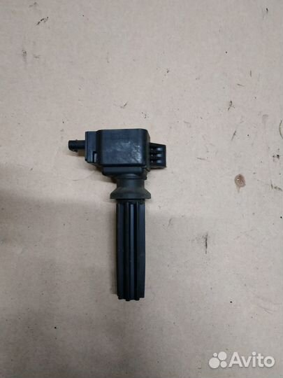 Вольво S60 XC60 катушка зажигания B4204T 31359814