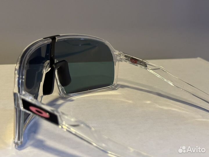 Очки Oakley Sutro clear frame