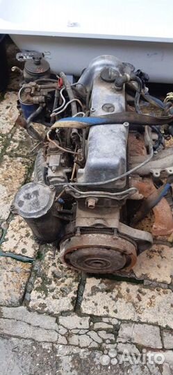 Мотор на mercedes 123