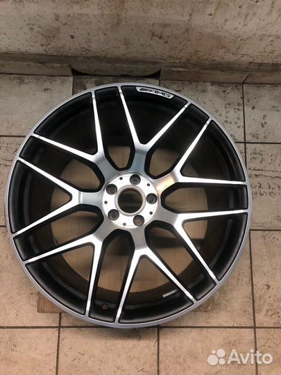 Mercedes A290 AMG GT63 оригинал диск задний