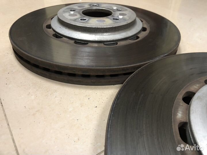 Диски тормозные передние на genesis G90