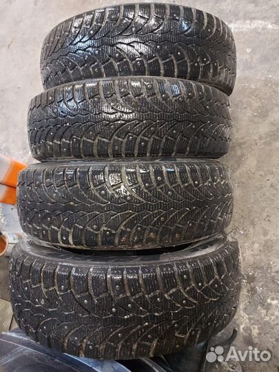 Pirelli Chrono 65/65 R15 185D