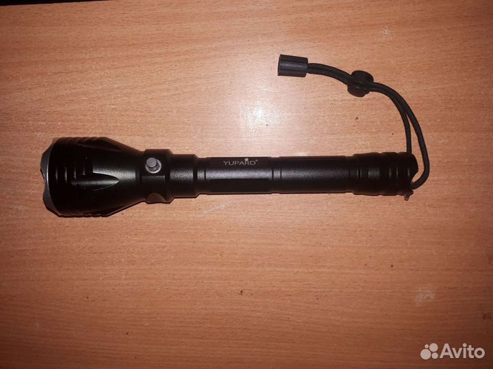 Фонарь для подводной охоты и дайвинга