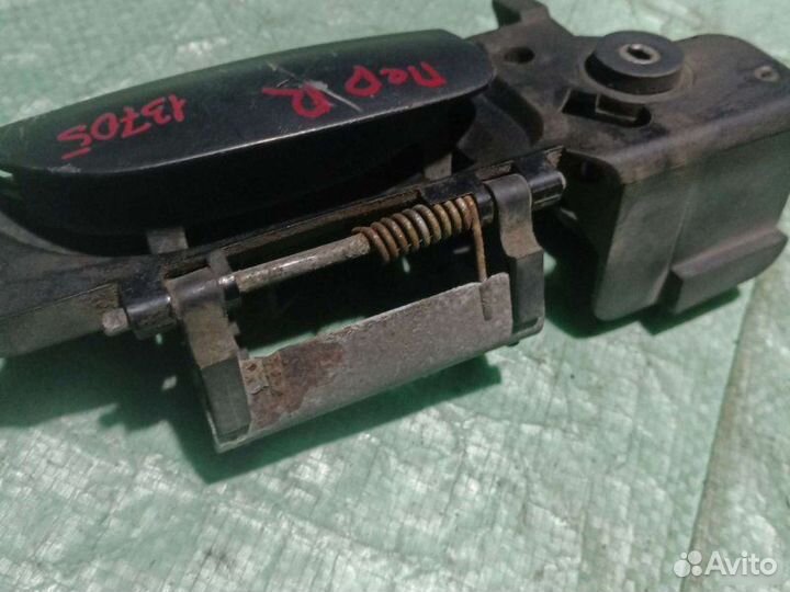 Ручка двери передняя правая Ford Mondeo 1