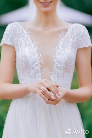 Платье свадебное