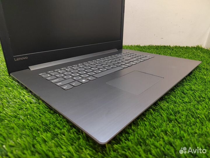 Lenovo 330-17AST(8 RAM/SSD/17.3