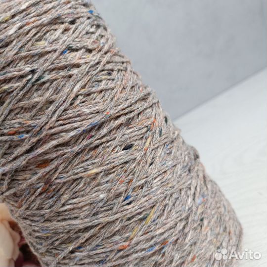 Бобинная пряжа Donegal Tweed