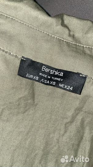 Платье bershka цвет хаки xs