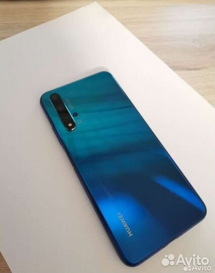 Телефон huawei nowa 5t