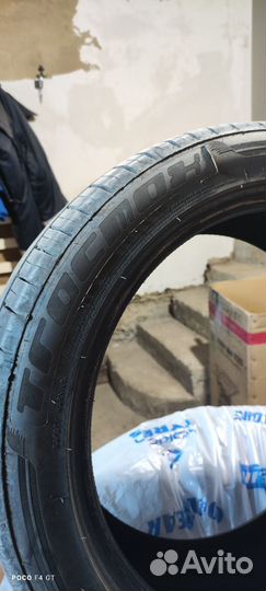 Tracmax X-Privilo TX3 235/45 R18