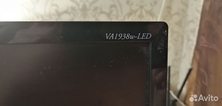 Монитор Viewsonic va 1938w-led