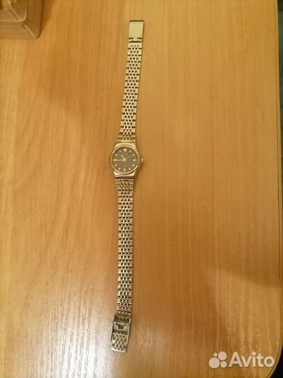 Часы наручные женские