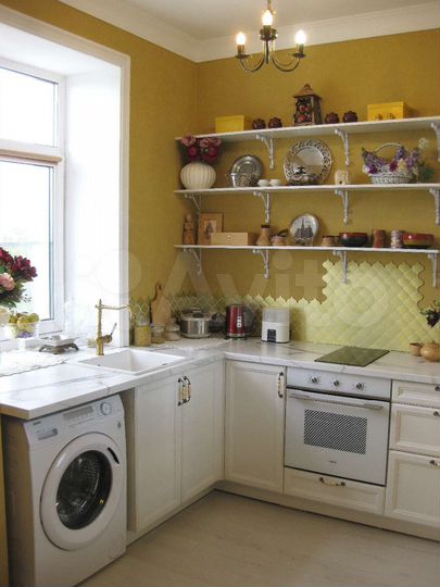 3-к. квартира, 54 м², 3/4 эт.