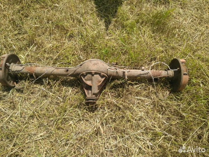 Задний мост на м-412,2140