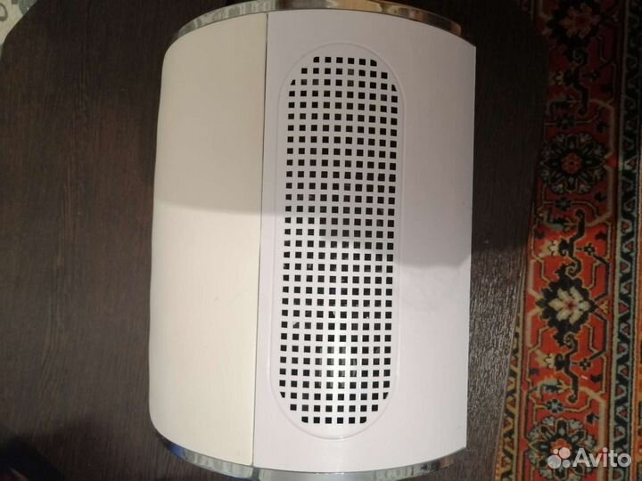 Маникюрный пылесос