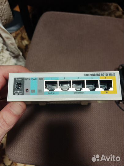Mikrotik rb951ui-2hnd