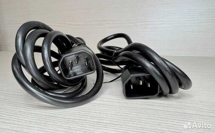 Кабель питания от бесперебоника до пк