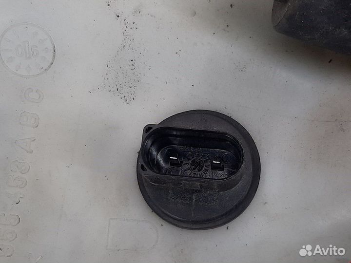 Бачок омывателя Audi Q7 4L 2006 4L0955453D