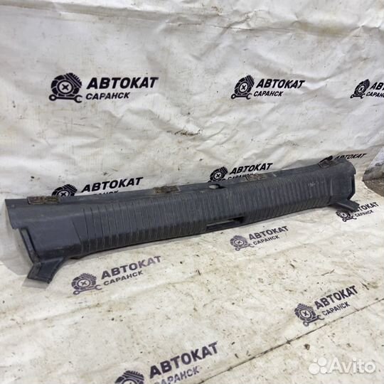 Накладка задней панели Daewoo Nexia