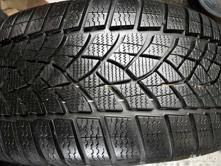 Goodyear UltraGrip Performance 245/40 R18