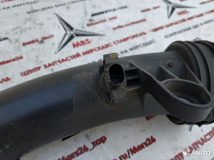 Патрубок интеркулера Om646 W204 Mercedes