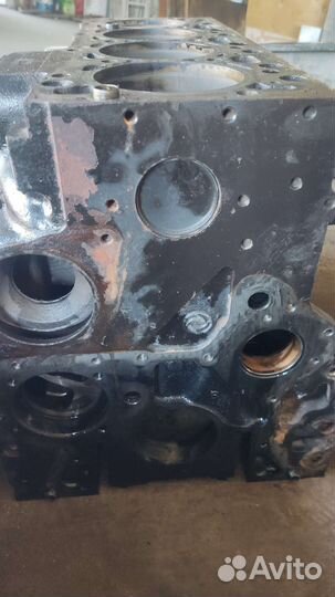 Блок цилиндров 4isbe185