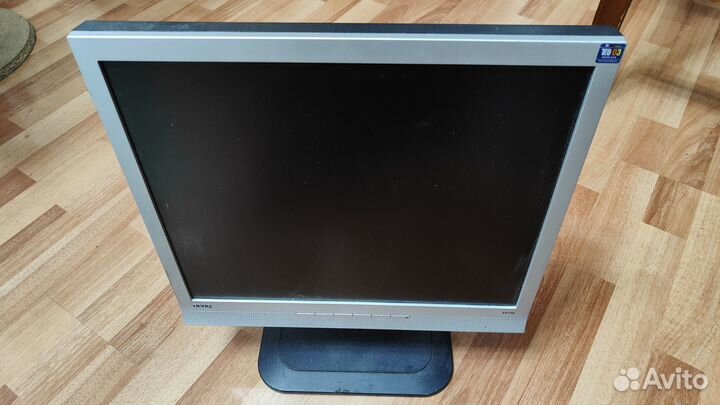 Мониторы 15-17-19 дюймов