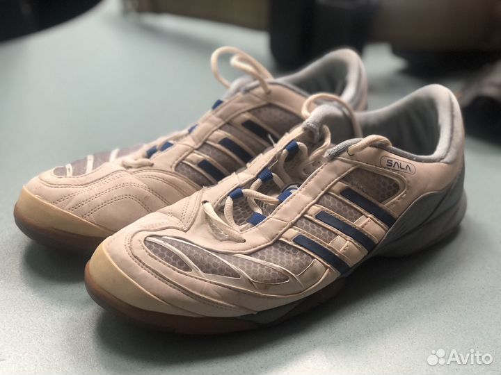 Футзалки adidas sala